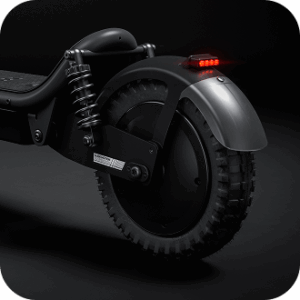 Hinterrad, Federung und Rücklicht des Pure Air 6 Suspension Pro Plus
